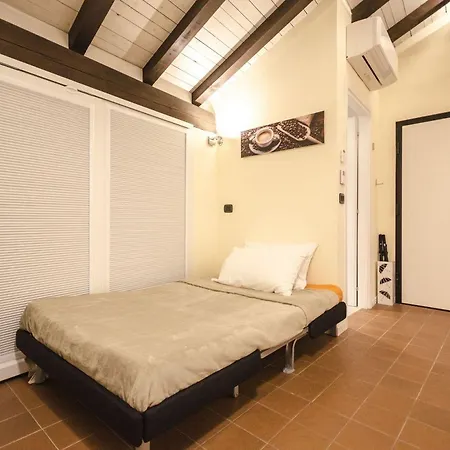 Lejlighed Ca' Di Leo, Private Terrace In Historical Center Bologna