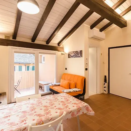 Ca' Di Leo, Private Terrace In Historical Center Болонья
