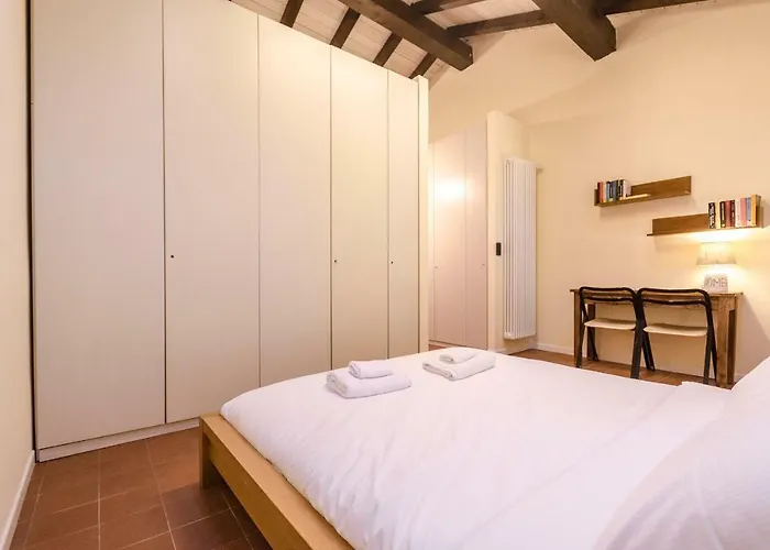 Lejlighed Ca' Di Leo, Private Terrace In Historical Center Bologna